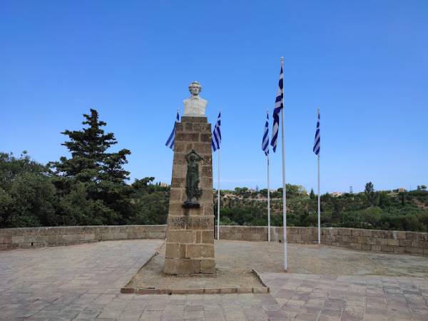 Stranis Hill, Bochali & Walking tour of Zakynthos town
