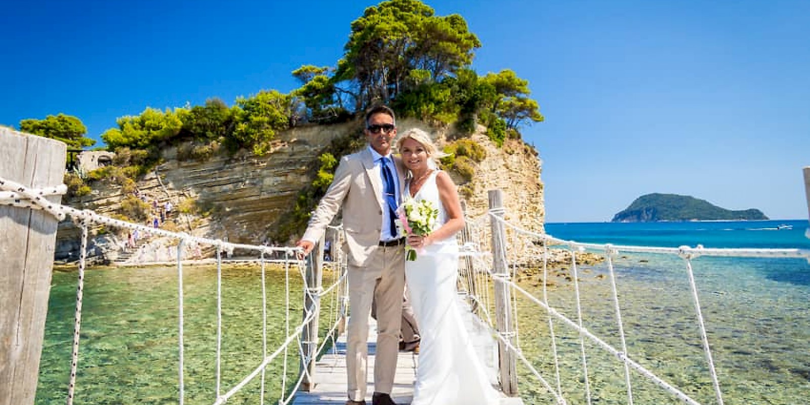 Fidelity Travel Book Now