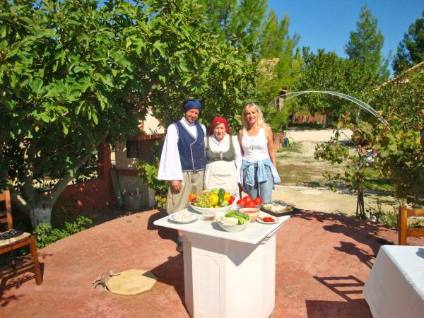 Therianos Farm, Bochali & Zante Town