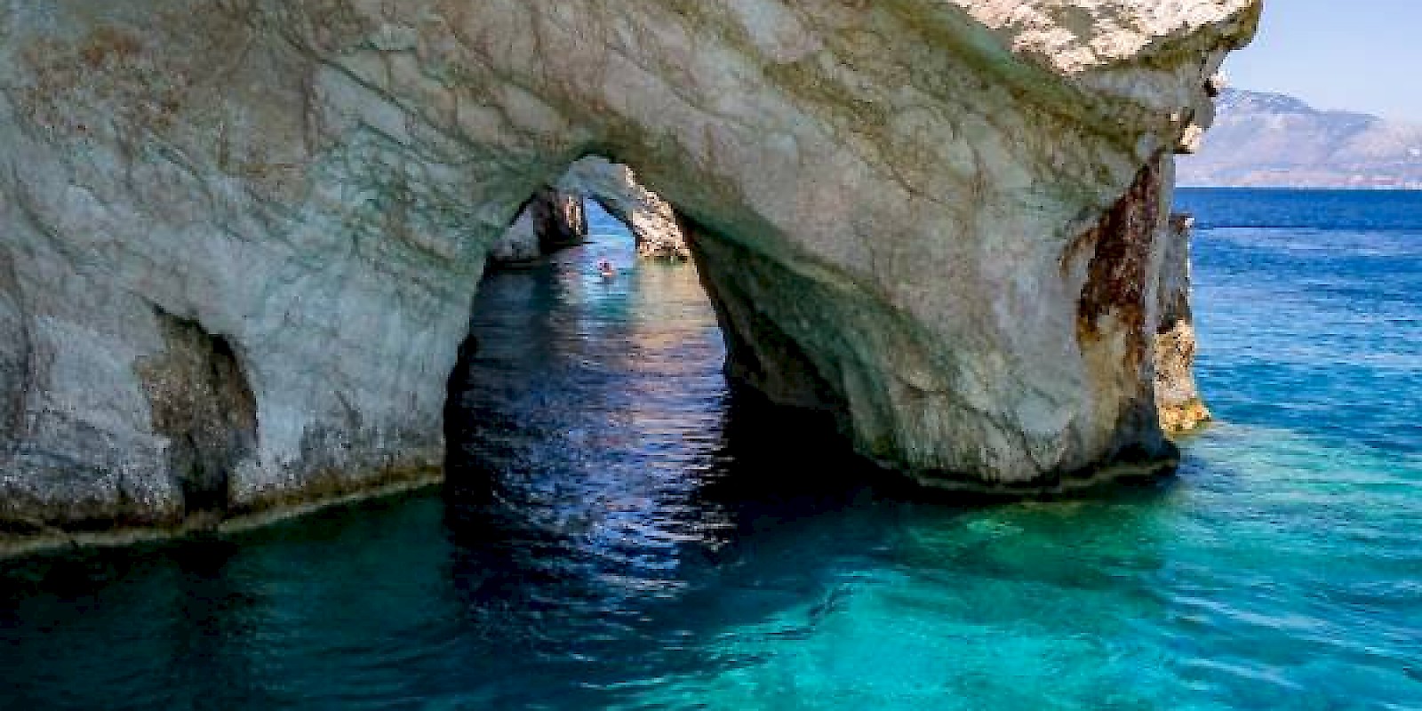 Fidelity Travel Book Now